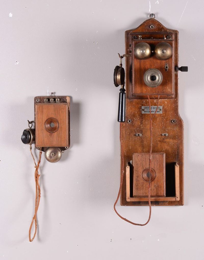Serie di telefoni e suonerie da muro  - Auction Maritime Art and Scientific Instruments - Cambi Casa d'Aste