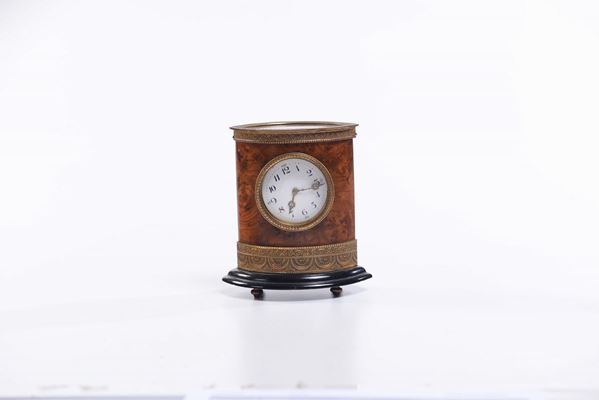 Piccolo orologio Biedermeier, XIX secolo