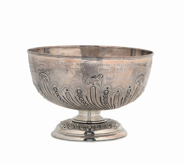 Rose bowl in argento decorata a costolature e iscrizione con data 1897, Londra J.W.D. A-1896
