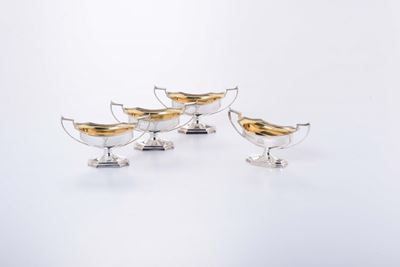 Quattro Saliere Biansate in Argento con Stemma e Interno Dorato, Londra 1803, Argentiere Du-nh