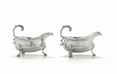 Coppia di Salsiere in Argento con Stemma, Londra 1780