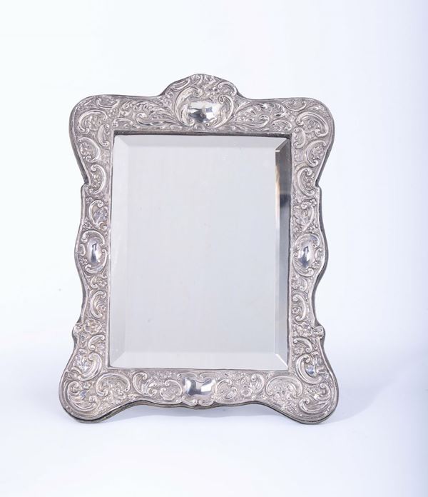 Specchio da tavolo con cornice in argento, Chester 1905