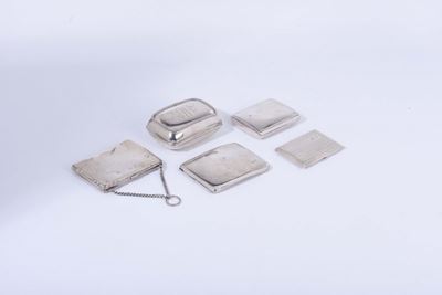 Lotto di Argenti Composto da Porta Biglietti, Tre Porta Sigarette e Porta Sapone con Monogramma, ...