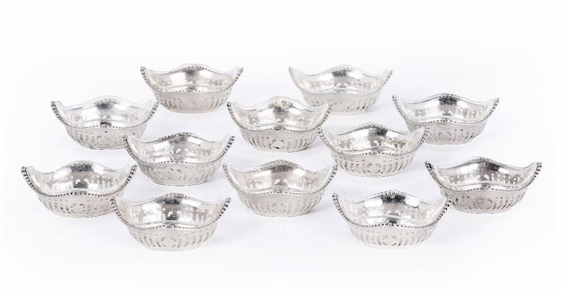Dodici saliere in argento, USA XIX-XX secolo  - Auction Silvers - Cambi Casa d'Aste
