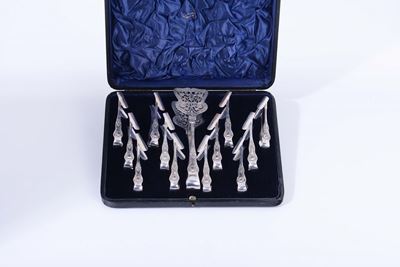 Set per Asparagi in Argento Sterling da Dodici, Londra XX Secolo, Argentiere Sh-ltd