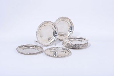 Dodici Piattini da Pane in Argento 800, Italia XX Secolo