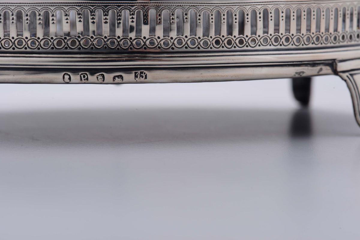Cruet a Sette Bottiglie in Cristallo e Argento, Londra, 1816, Argentiere Js