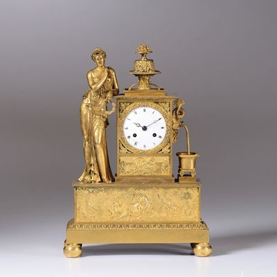 Pendola da Tavolo in Bronzo Dorato, Francia XIX Secolo