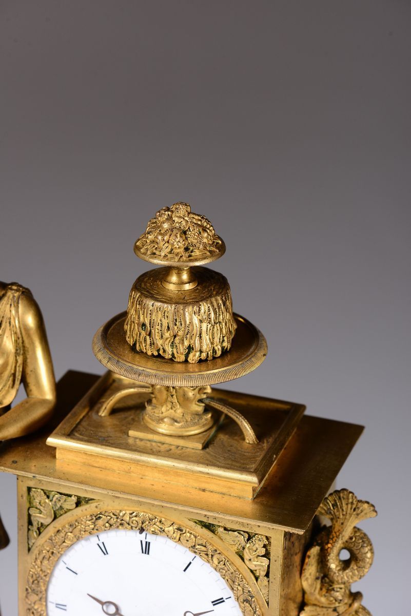Pendola da Tavolo in Bronzo Dorato, Francia XIX Secolo