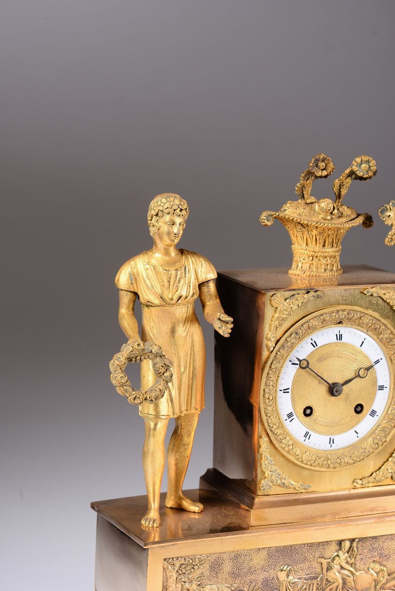 Pendola da Tavolo in Bronzo Dorato, Francia XIX Secolo