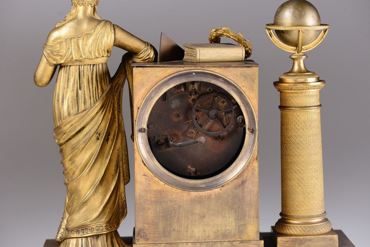 Pendola da Tavolo in Bronzo Dorato, Francia Fine XIX Secolo