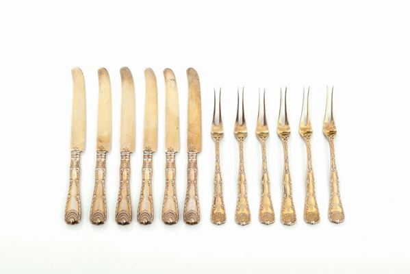 Sei forchette e sei coltelli da dessert in argento sterling dorato Tiffany, USA fine XIX secolo