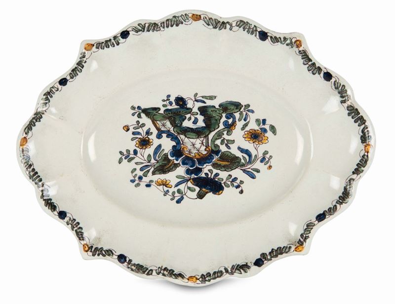 A Nove tray, Antonibon tray, circa mid 18th century  - Auction Majolica and porcelain from the 16th to the 19th century - Cambi Casa d'Aste