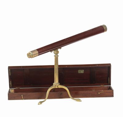 Telescopio su Piedistallo a Tre Piedi con Custodia in Legno e Due Oculari, Terrestre ed Astronomi...