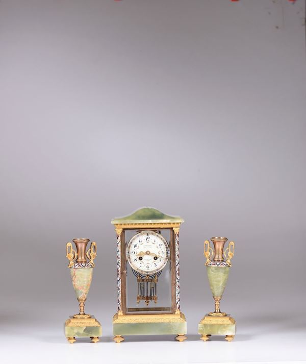 An agate and cloisonnè enamel triptych mantel clock, France, Ernest Levi, 19th century
