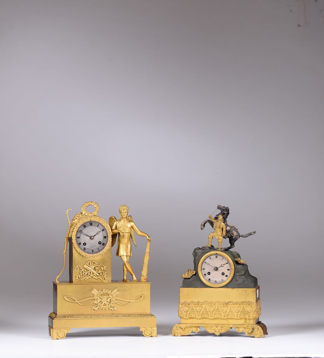 Lotto di Due Pendole da Tavolo in Bronzo Dorato Carlo X, XIX Secolo