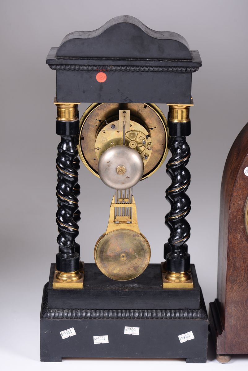 Lotto di Due Orologi in Legno Carlo X, XIX Secolo