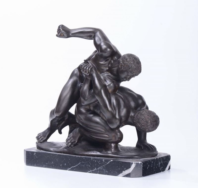 Scultura in bronzo raffigurante lottatori, firmato T. Campaiola  - Asta Asta a Tempo Antiquariato - II - Cambi Casa d'Aste
