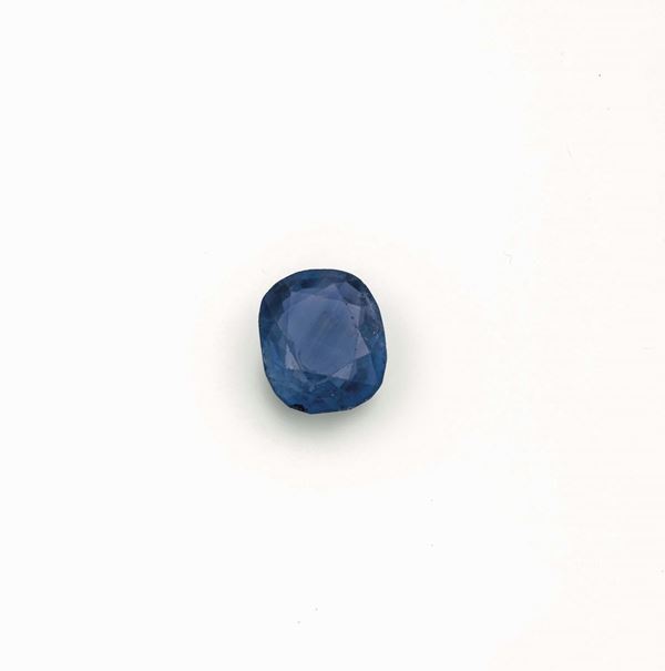 A 8.35 ct sapphire, Sri Lankan origin. No indication of heating