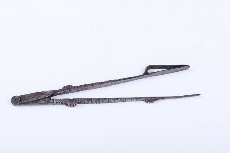 Compasso da disegno in ferro battuto, XVII secolo  - Auction Maritime Art and Scientific Instruments - Cambi Casa d'Aste