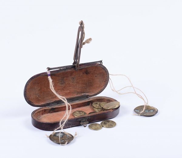 Bilancia pesa monete da viaggio, Italia, prima metà XIX secolo