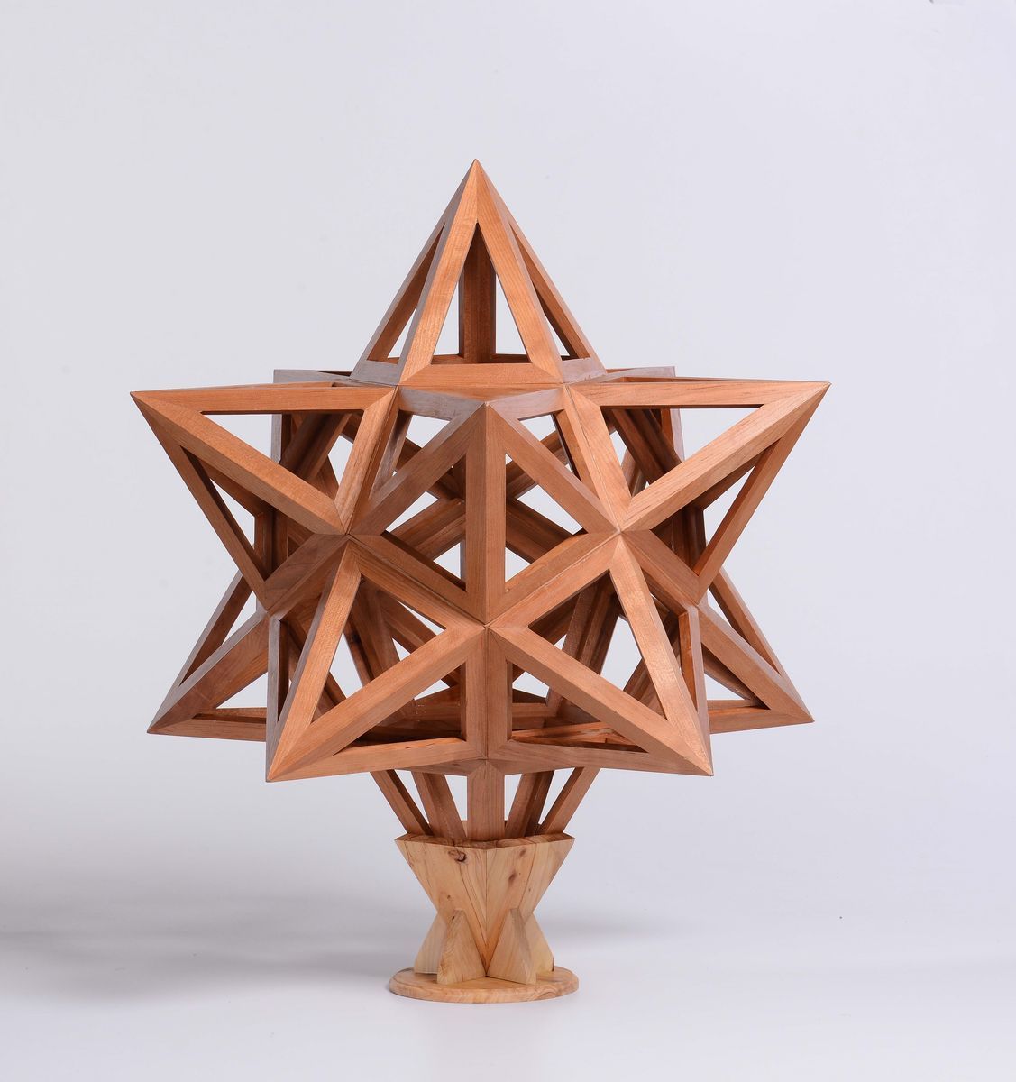 Dodeacaedro Stellato Vuoto in Legno di Ciliegio