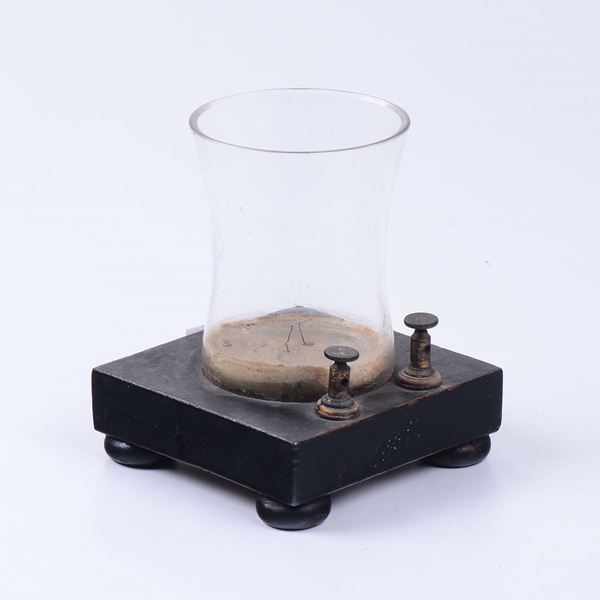 Voltametro a bicchiere in vetro, Italia XIX secolo