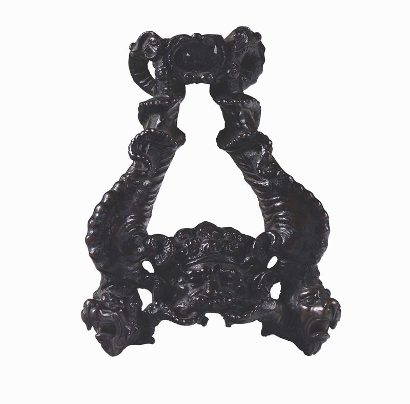 A bronze door knocker with fantasy animals, bronze smelter from northern Italy, 16th century  - Auction Sculpture and Works of Art - Cambi Casa d'Aste
