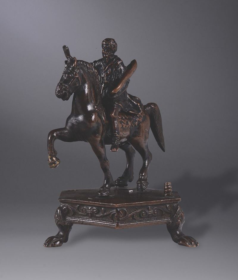 A bronze inkpot with an equestrian statue of Marcus Aurelius, workshop Severo Calzetta from Ravenna, first half of the 16th century (1465-1453 circa)  - Auction Sculpture and Works of Art - Cambi Casa d'Aste