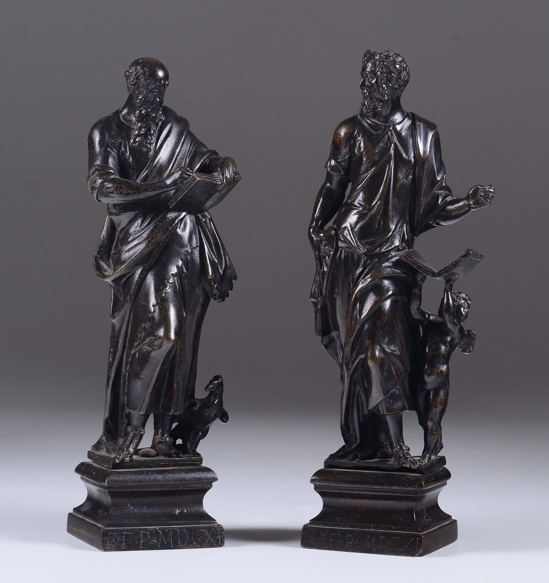 Due Sculture in Bronzo Fuso e Cesellato Raffiguranti Evangelisti, Fonditore Veneto, Inizi XVII Se...