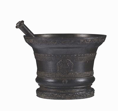 Mortaio e Pestello in Bronzo Fuso e Cesellato, Fonditore del XVII Secolo