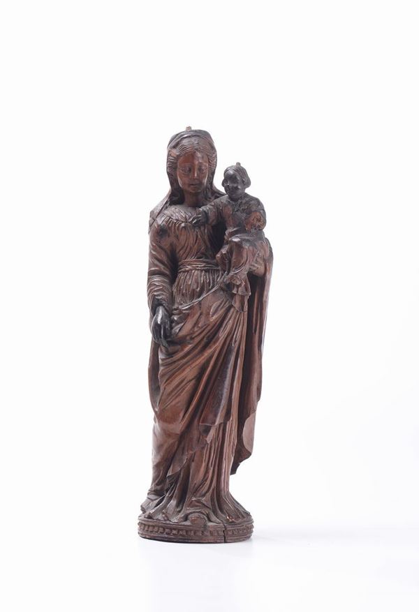 Scultura in  in legno raffigurante Madonna con il Bambino, XVIII secolo