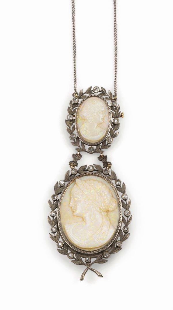 18th Century necklace with two carved opals set in silver