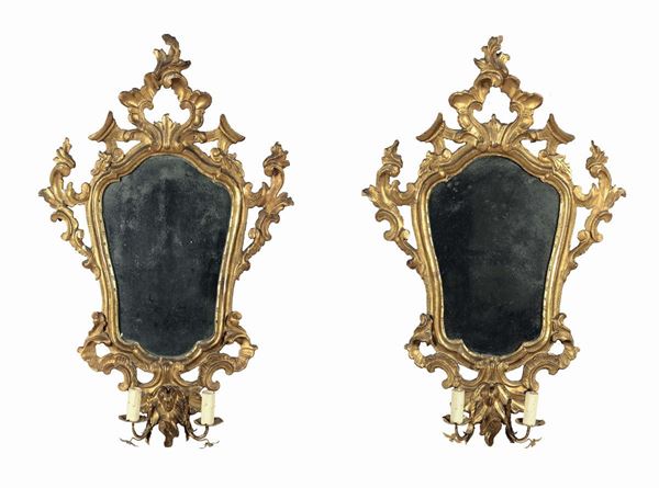 Coppia di ventole Luigi XV in legno dorato e scolpito, Venezia XVIII secolo