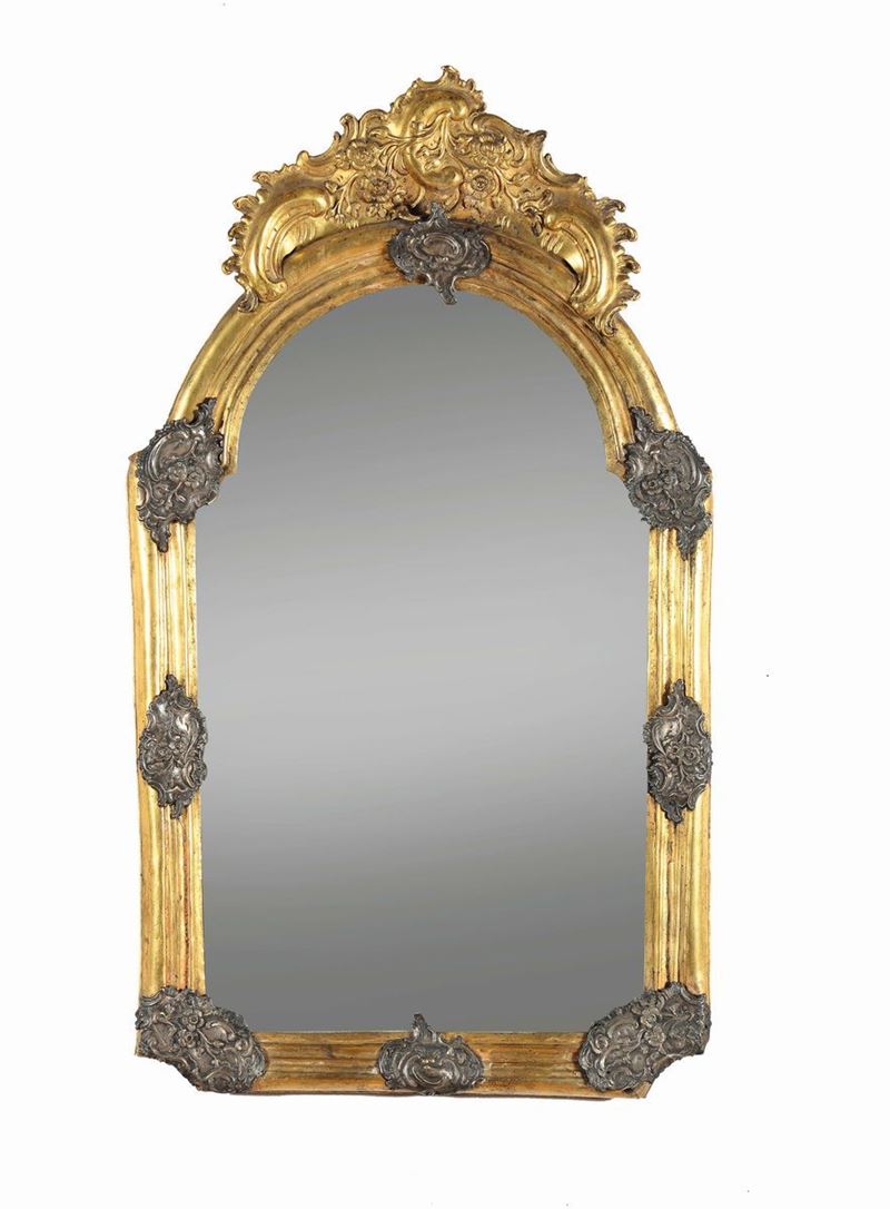 Specchiera in rame dorato, Francia inizi XVIII secolo  - Auction Fine Art - Cambi Casa d'Aste