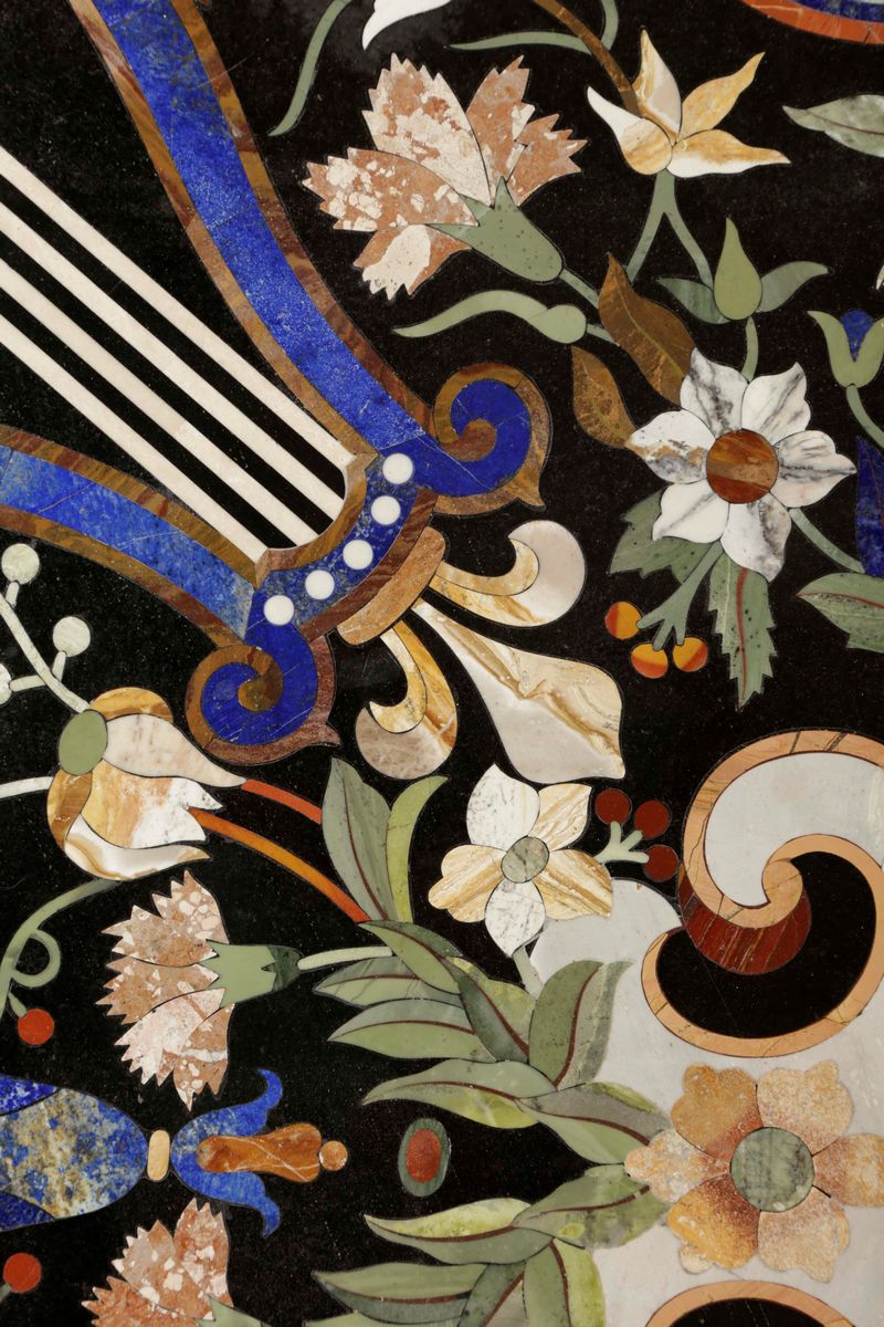 Piano Lastronato in Marmi Policromi, Pietre Dure e Lapislazzuli, Italia XX Secolo