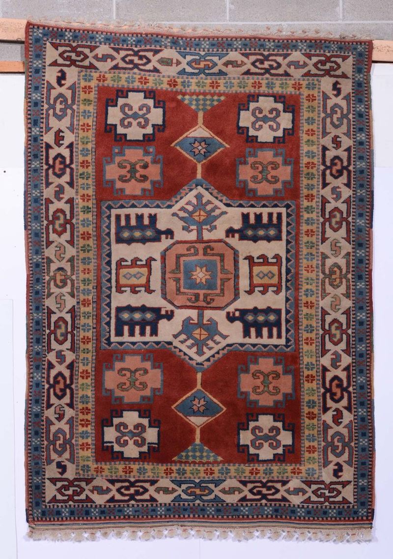 Tappeto anatolico Kars, metà XX secolo  - Asta Antiquariato - Cambi Casa d'Aste