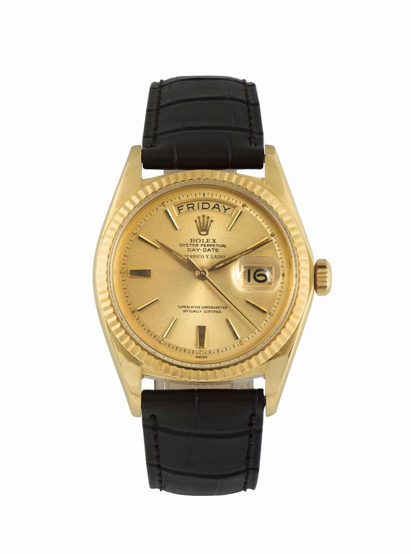 ROLEX, Oyster Perpetual Day- Date- Serpico Y Laino, Superlative Chronometer Officially Certified, case No. 704516, Ref. 1803, rare, center seconds, self-winding, water-resistant, 18K yellow gold wristwatch with day and date with a Rolex 18K yellow gold buckle. Made circa 1960  - Auction Watches and Pocket Watches - Cambi Casa d'Aste