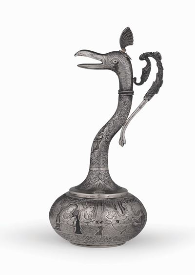 Versatoio Zoomorfo in Argento Sbalzato, Inciso e Fuso, Arte Ottomana Persia (?) XIX-XX Secolo