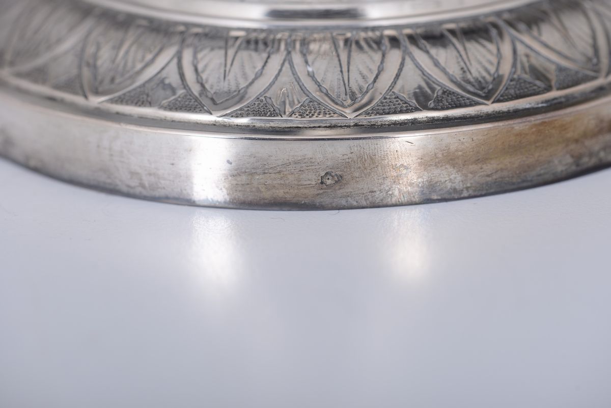 Coppia di Candelieri in Argento Sbalzato e Cesellato, Manifattura Romana, Seconda Metà XIX Secolo...