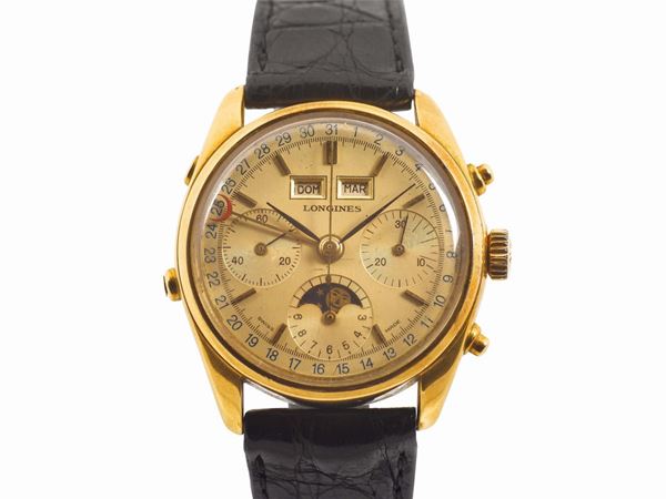 LONGINES, 18K yellow gold chronograph wristwatch with triple calendar and moon phase with original buckle. Made circa 1960