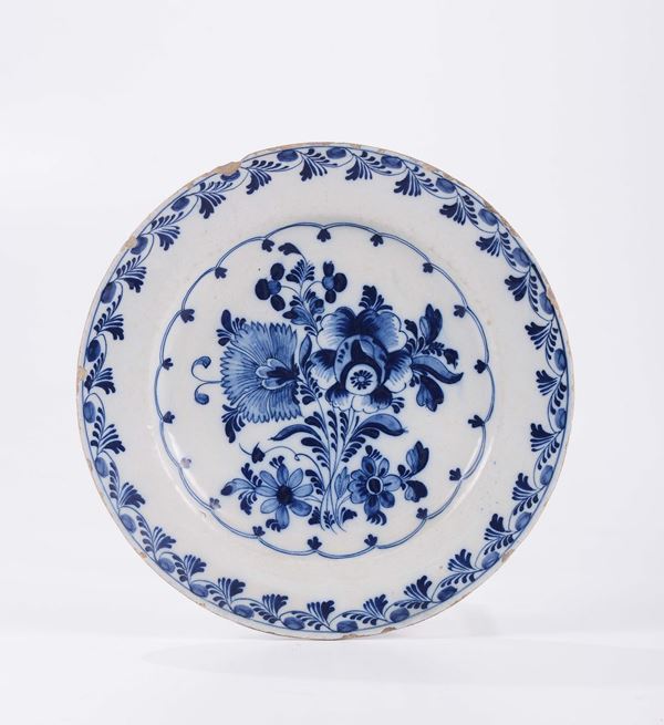 Grande piatto in maiolica, Delft XIX-XX secolo