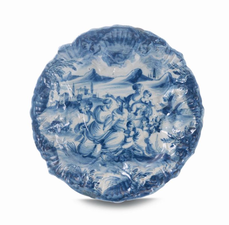 A large maiolica dish, Savona, Savona crest-mark, 17th-18th century  - Auction Majolica and porcelain from the 16th to the 19th century - Cambi Casa d'Aste