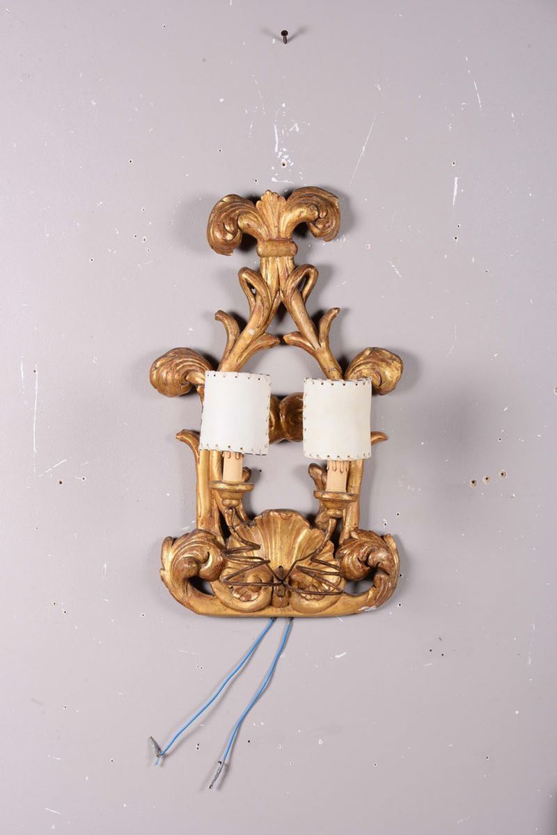 Applique in legno intagliato e dorato, XIX secolo  - Auction Asta a Tempo antiquariato - II - Cambi Casa d'Aste