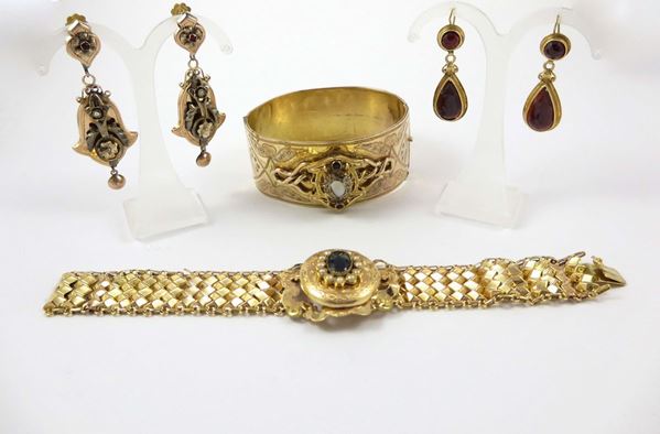 Two pair of gold earrings and two gold bracelets