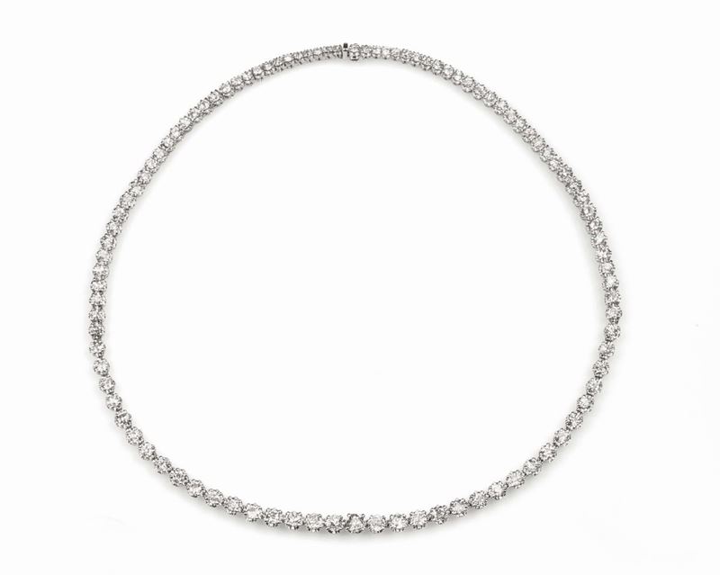 Graduated rivière necklace with old-cut diamonds set white gold  - Auction Fine Jewels - Cambi Casa d'Aste