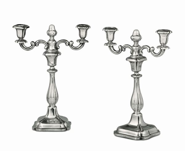 Coppia di candelabri in argento, manifattura austroungarica 1866, argentiere G.G.