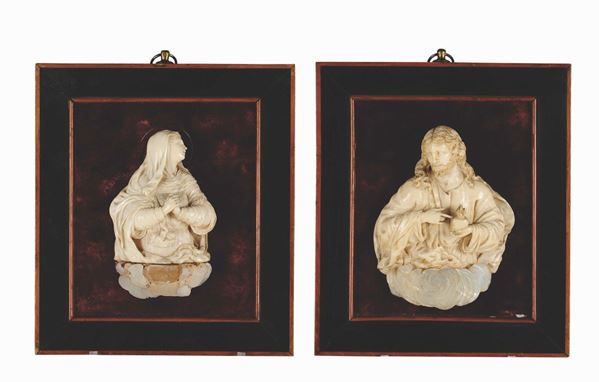 Figure di Cristo e Madonna in altorilievo, avorio, Italia meridionale fine XVII-inizi XVIII secolo