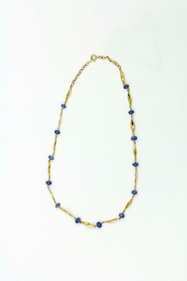 Gold and sapphire necklace
