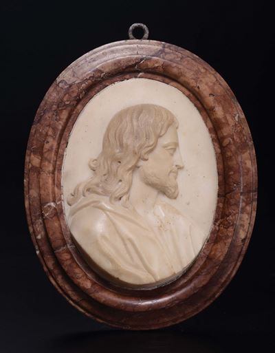 Bassorilievo Ovale in Marmo con Profilo di Cristo Redentore, Scuola Romana del XVII Secolo